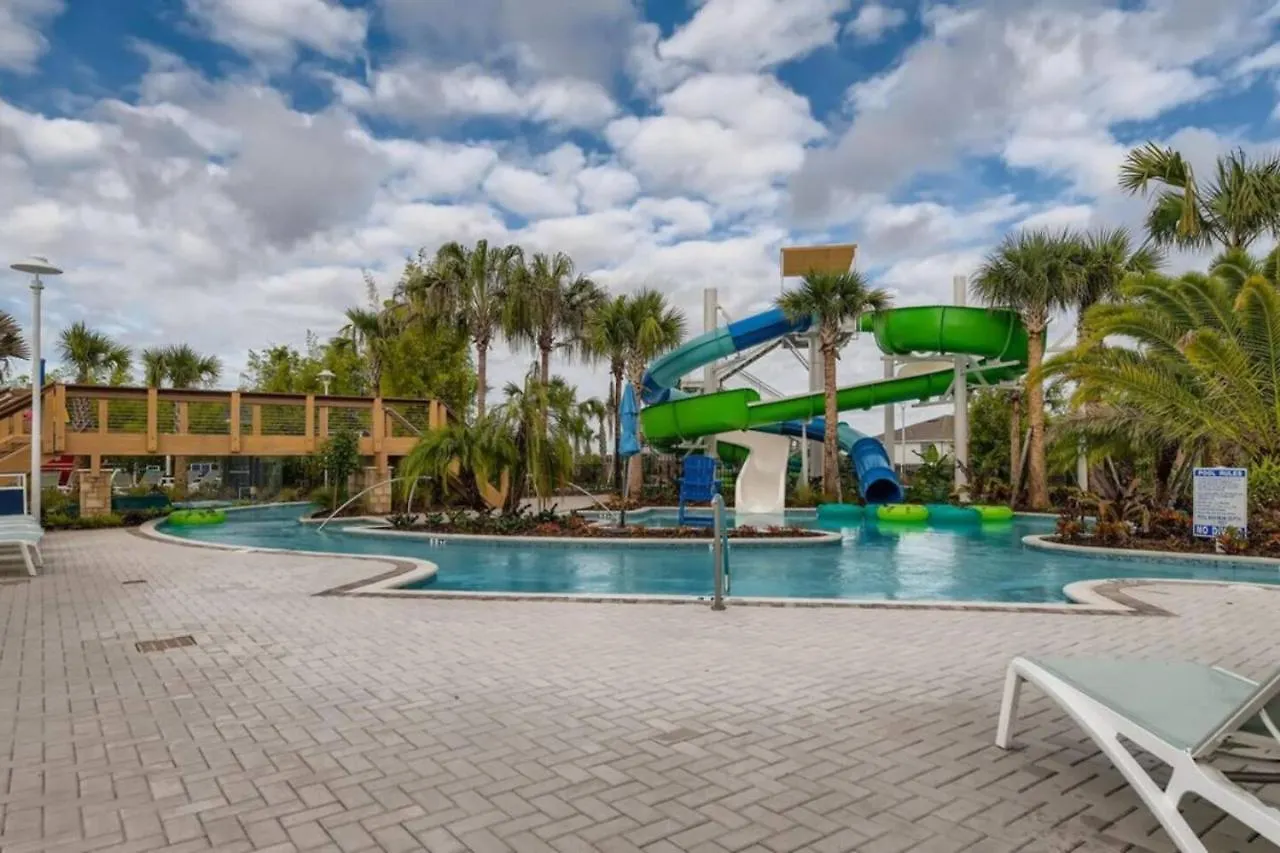Windsor Island Themed Mansion, Disney, Universal Davenport